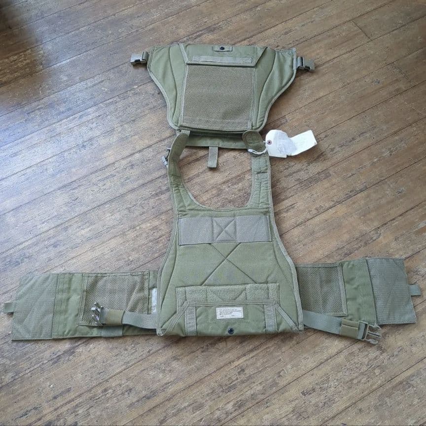 米軍実物　未使用　EAGLE MBAV プレートキャリア　ソフトアーマー入り