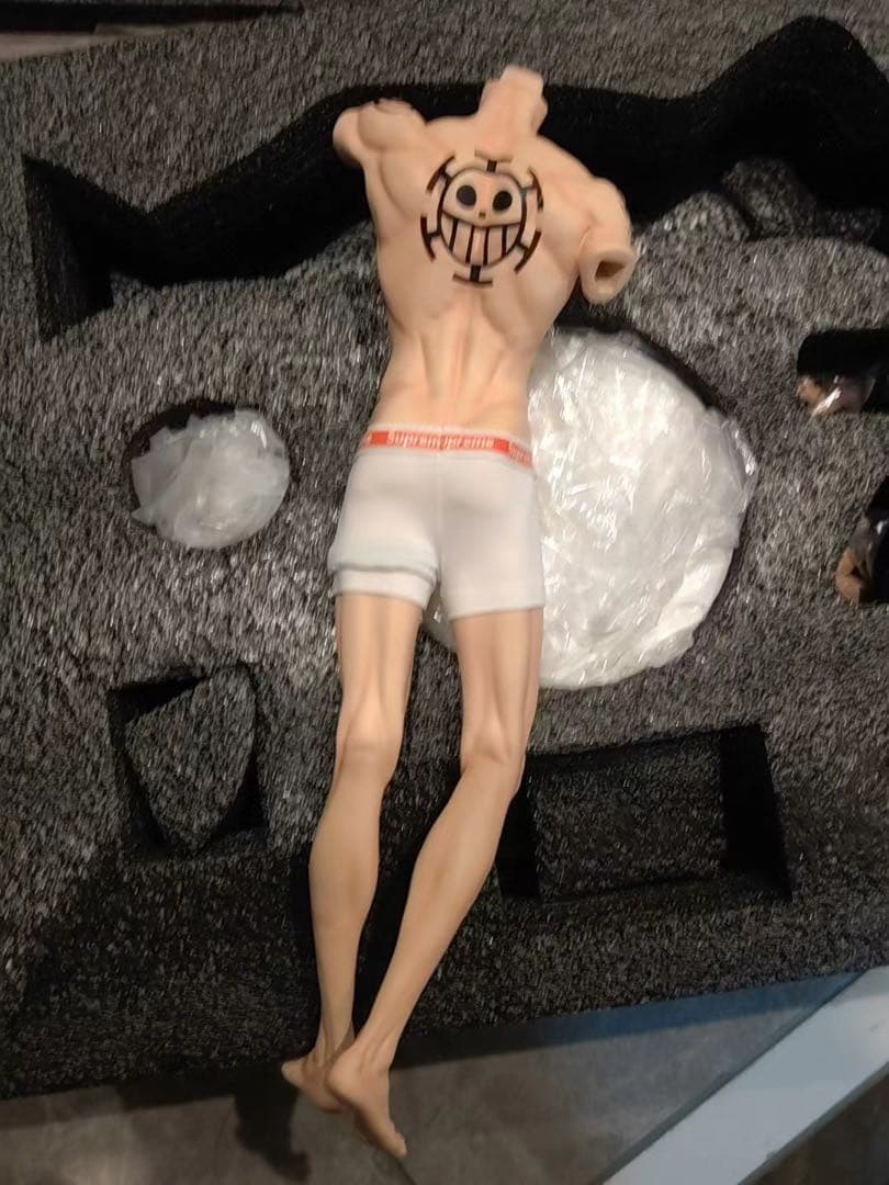 ワンピース ロー  Gloryフィギュア ガレージキット スタチュー