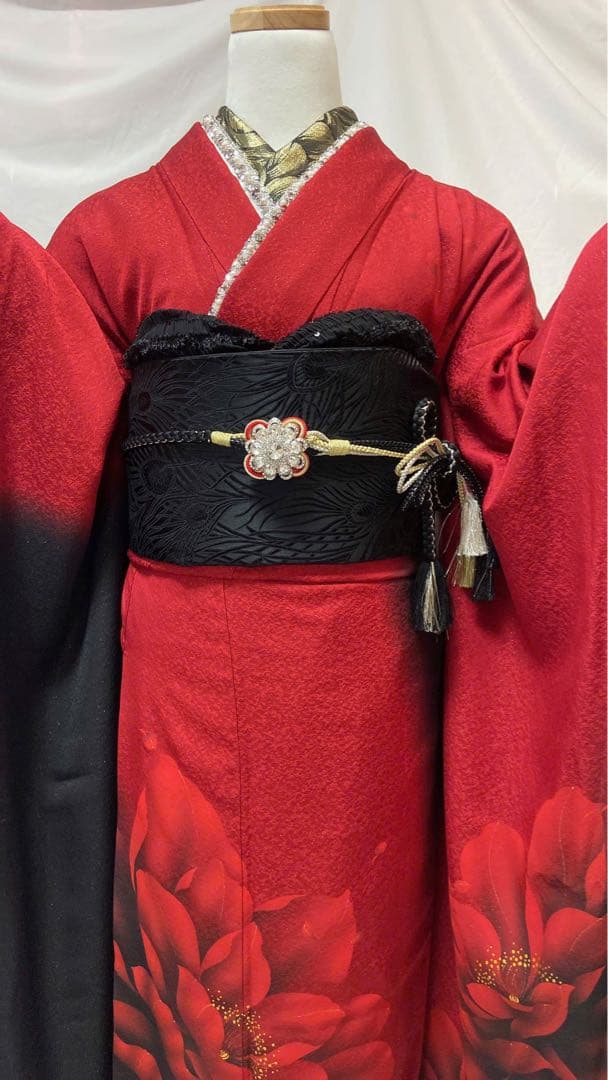 専用品赤と黒の花柄　振袖7点セット　振袖セット 成人式