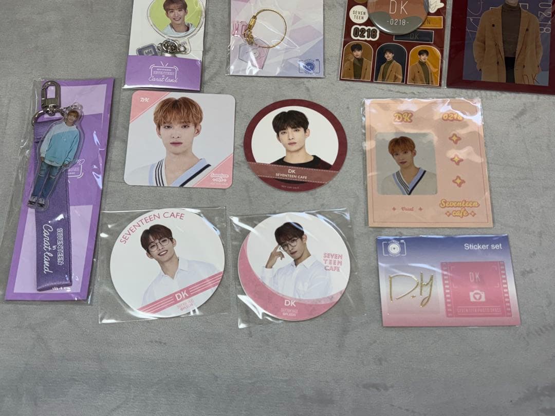 seventeen ドギョム　グッズ