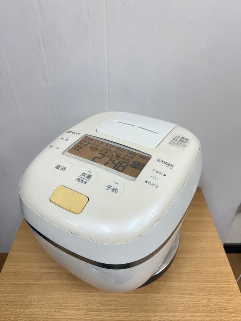 TIGER 圧力IH炊飯ジャー JPI-A100（3.0L）2021年製