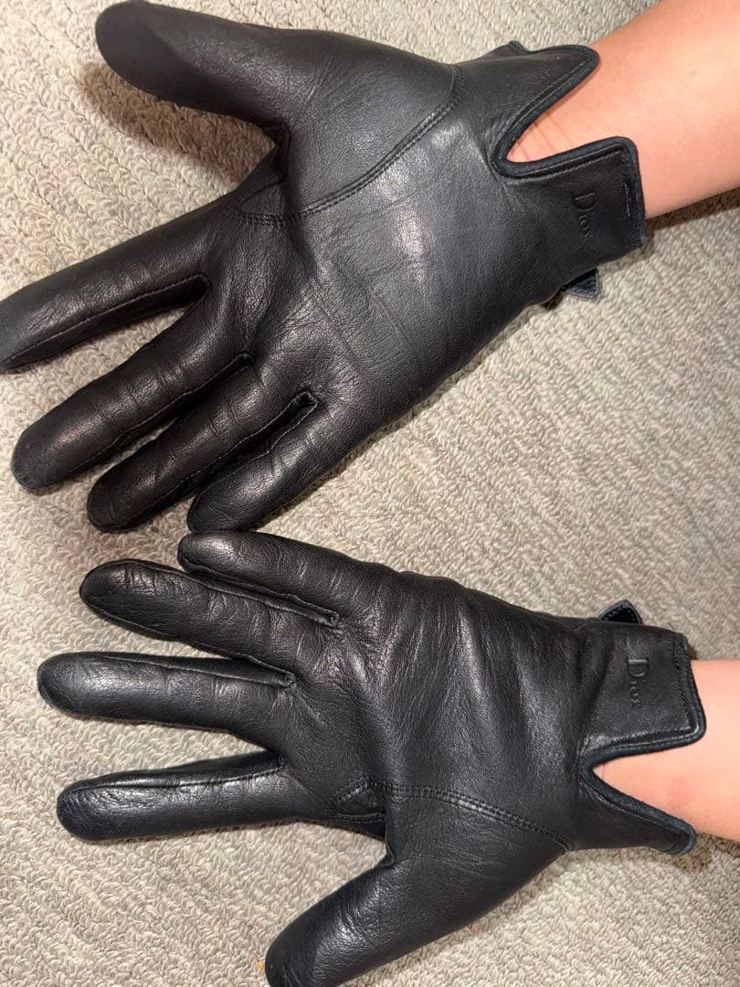 Dior 黒 レザーグローブ