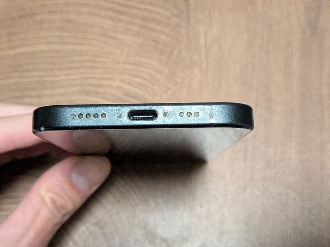 Apple iPhone 15 128GB ブラック 本体