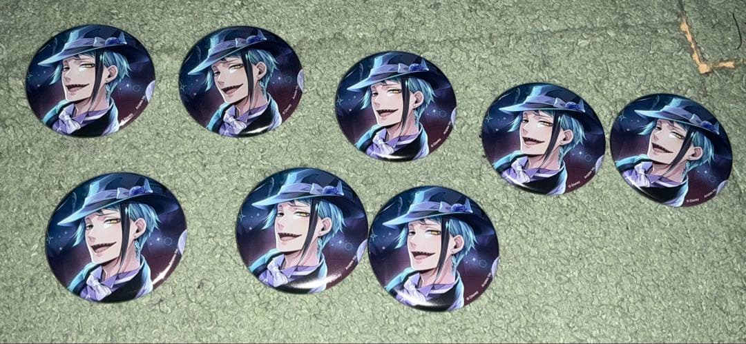 ツイステ　ジェイド　寮服　缶バッジ 8個セット