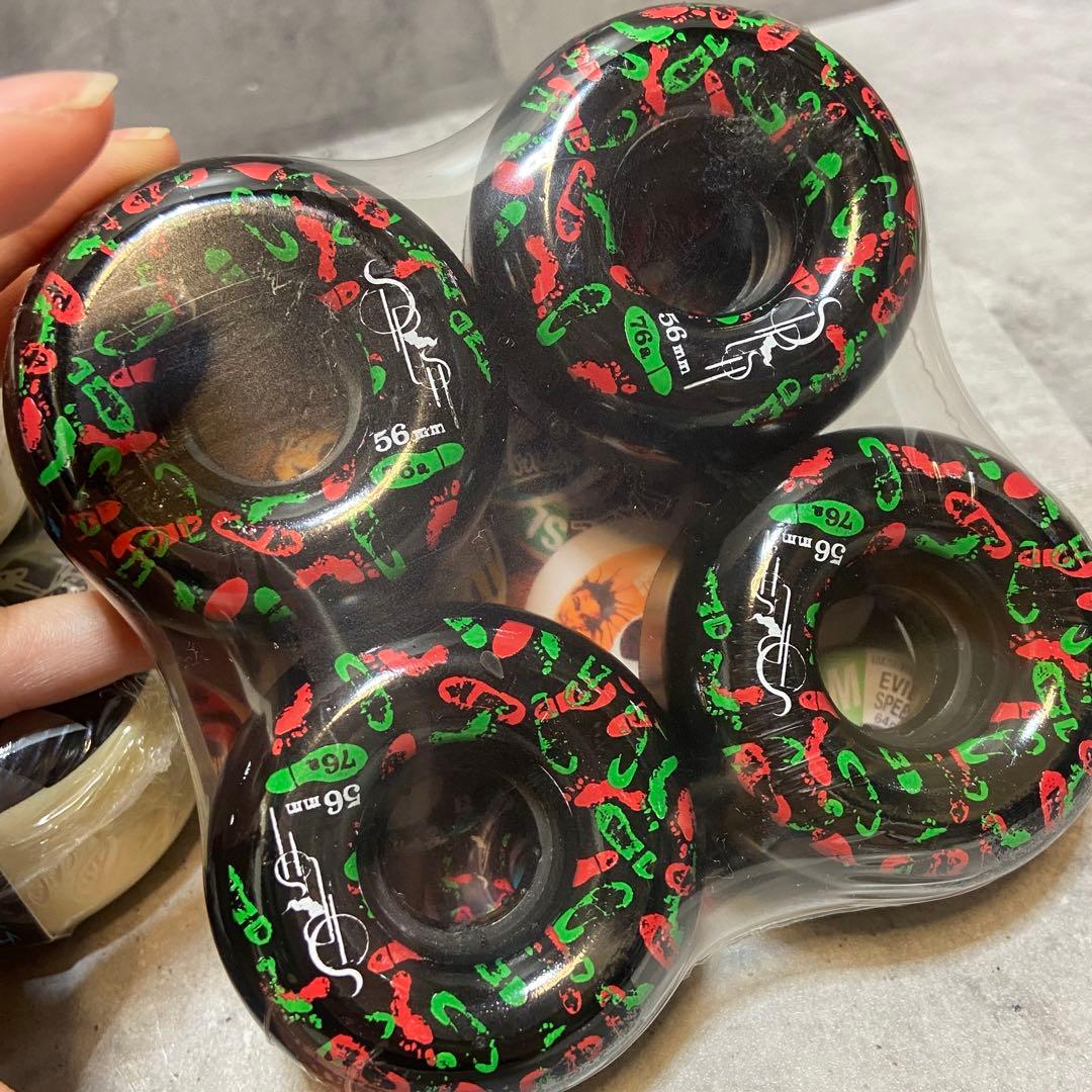 【新品・未使用】スケボー　ウィール　56mm 3個セット