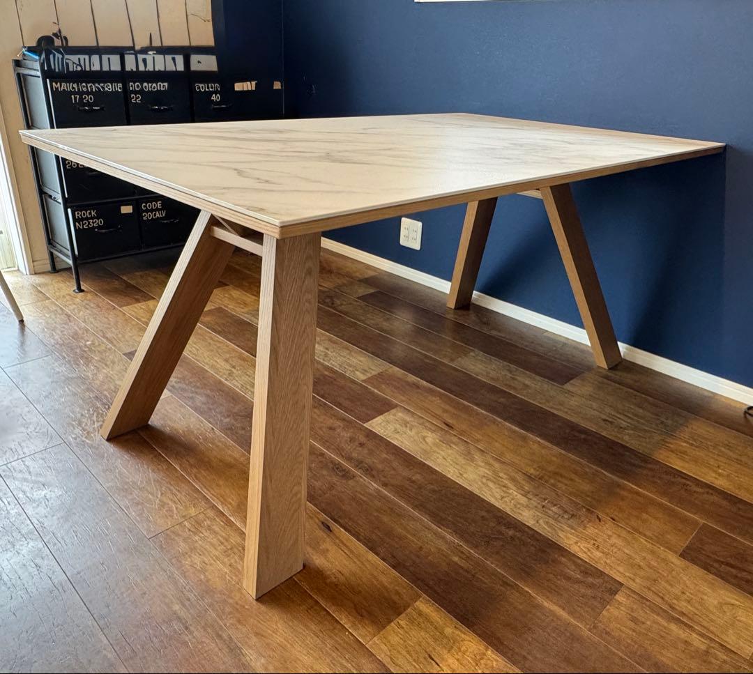 セラミック天板ダイニングテーブル