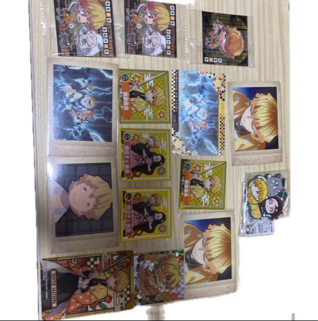 我妻善逸 鬼滅の刃 缶バッジ シール カード ステッカー まとめ売り