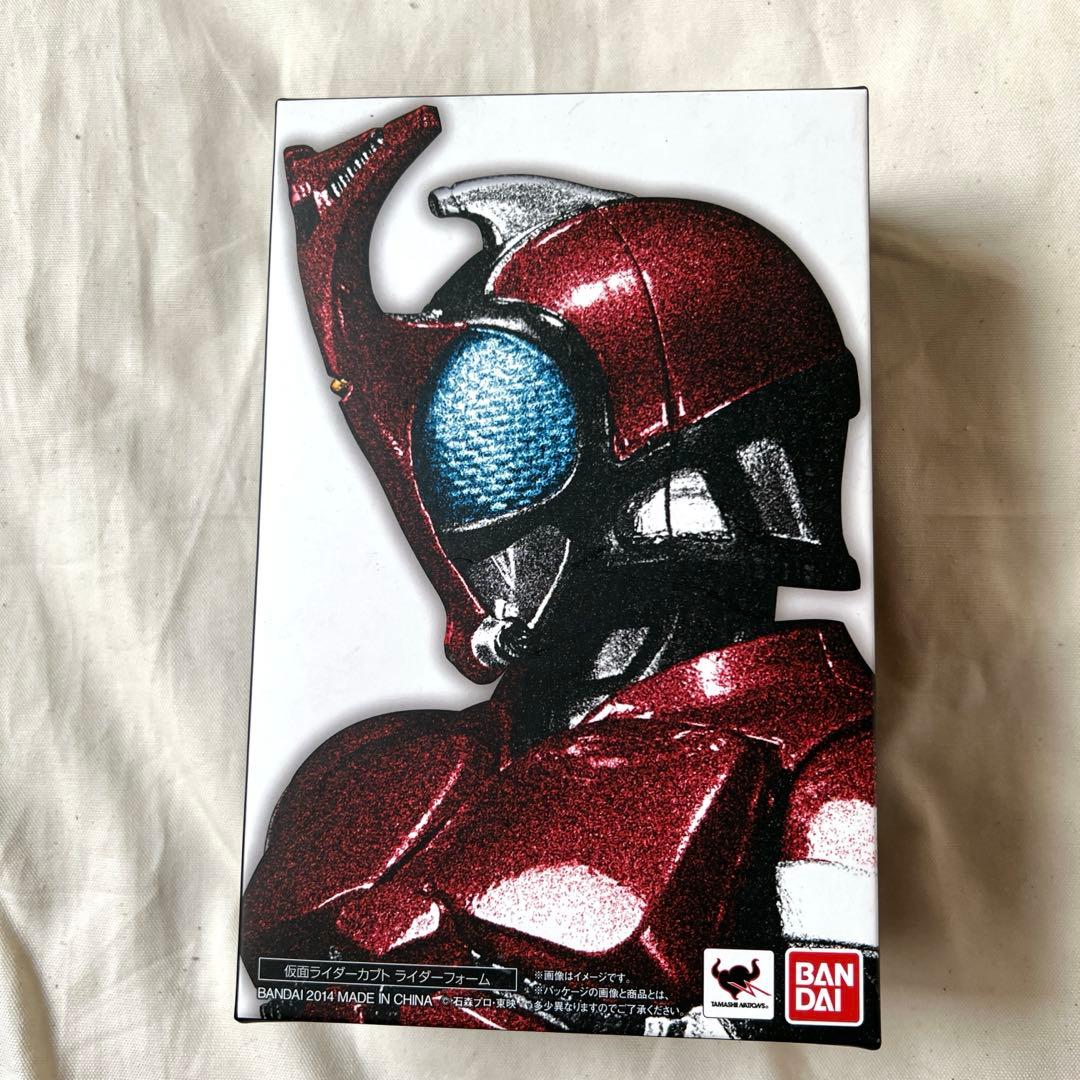 S.H.Figuarts 仮面ライダーカブト ライダーフォーム