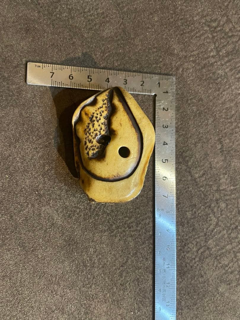 根付 アワビと鼠 骨 牙等天然素材 大型 無銘