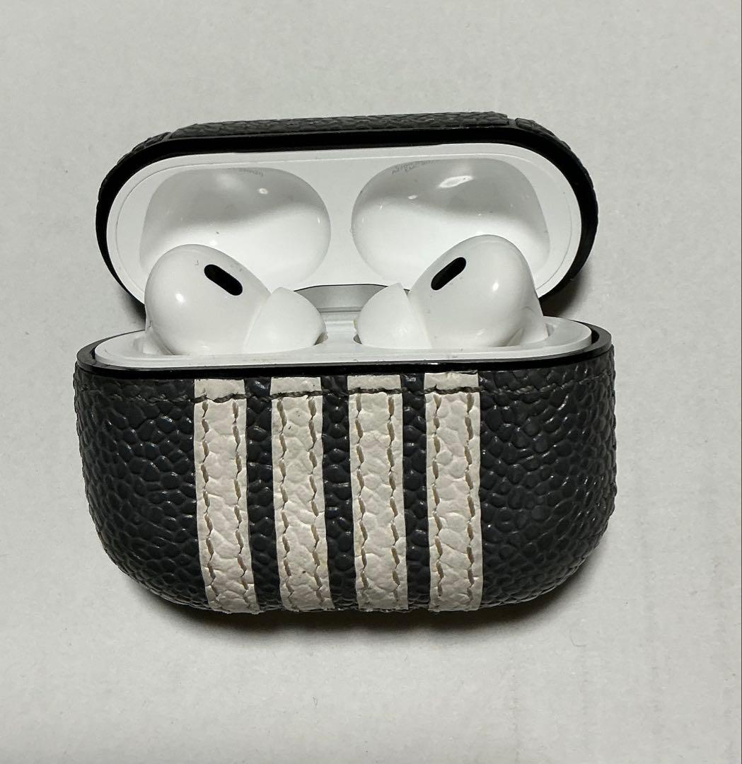 thom browne トムブラウン　AirPods pro ケース　第2世代