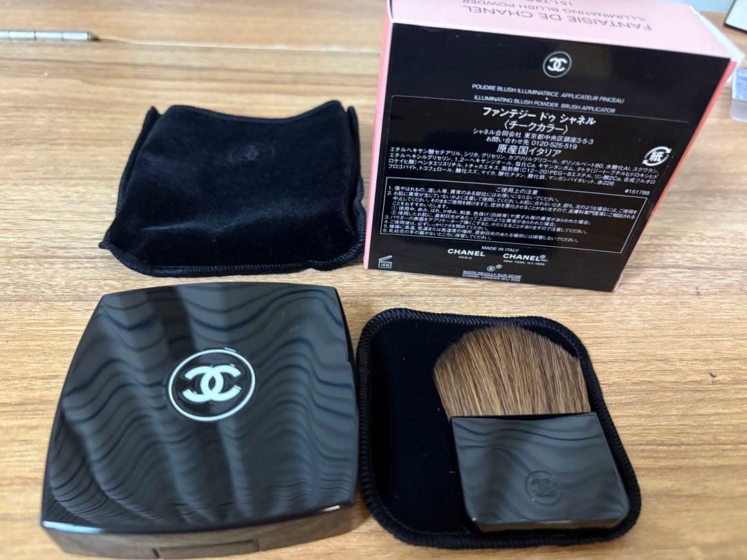 CHANEL チーク　ファンテジードゥ 限定