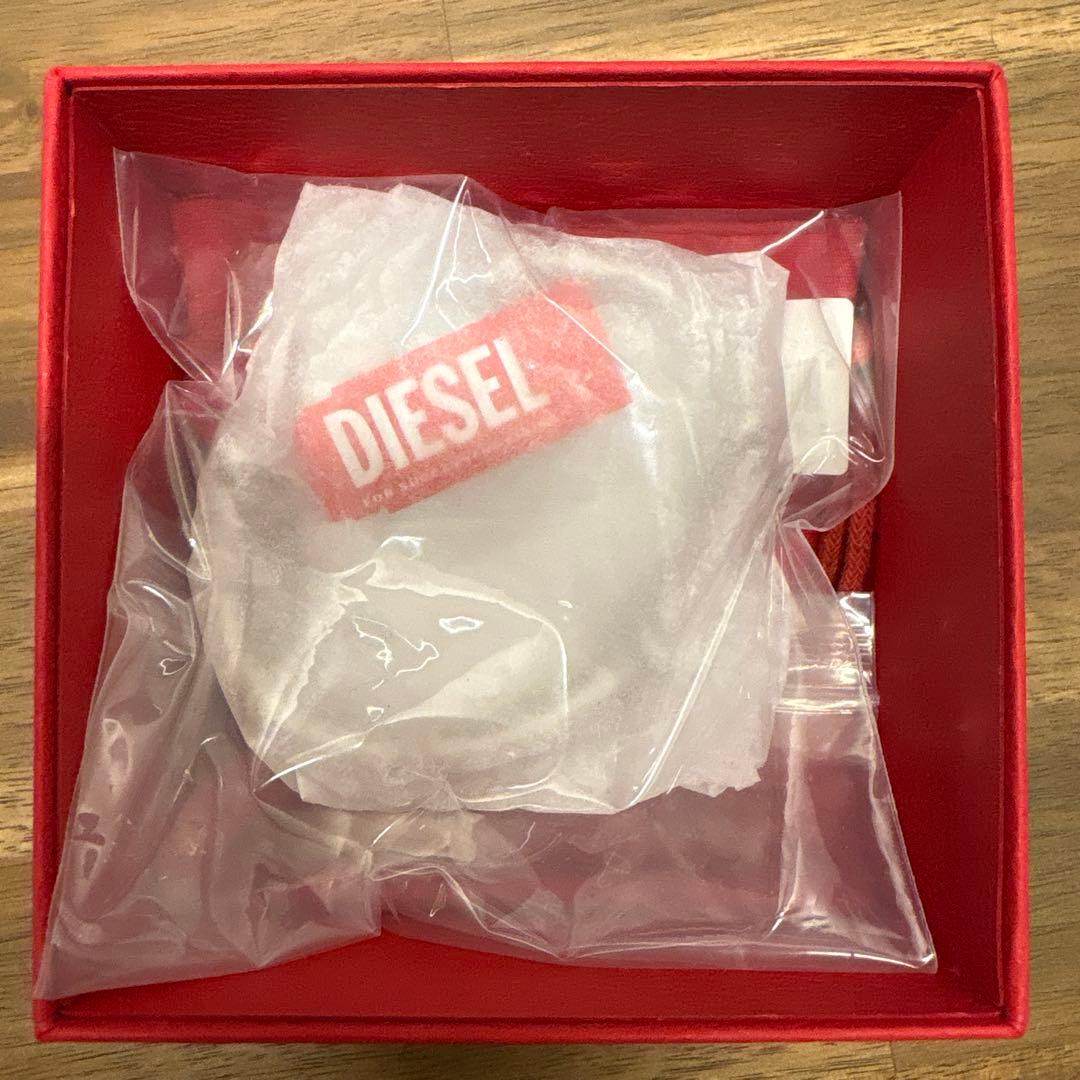 DIESEL シルバー ノットデザイン バングル