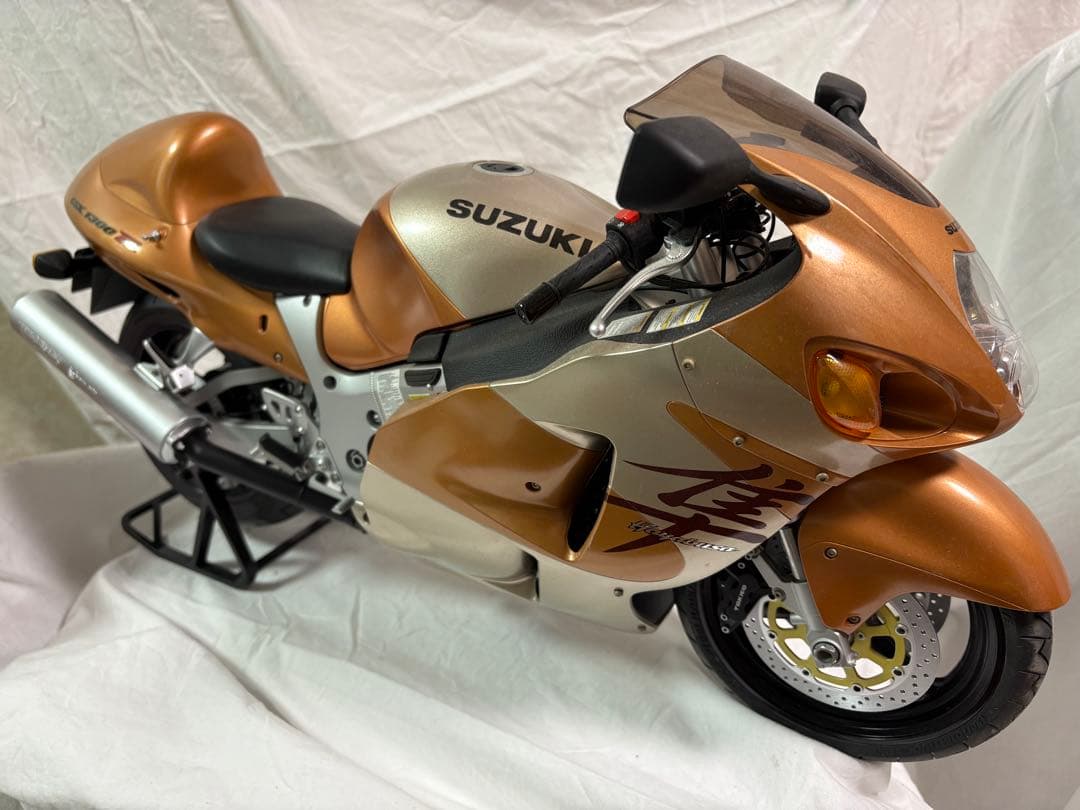 スズキ隼1／4ディアゴスティー二組立品