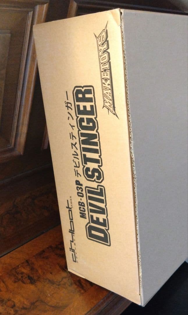 MAKETOYS DEVIL STINGERトランスフォーマーブラックザラック