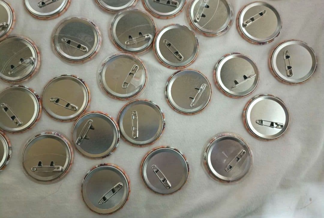 すとぷり　ジェル　缶バッチ　2022　spring 等身