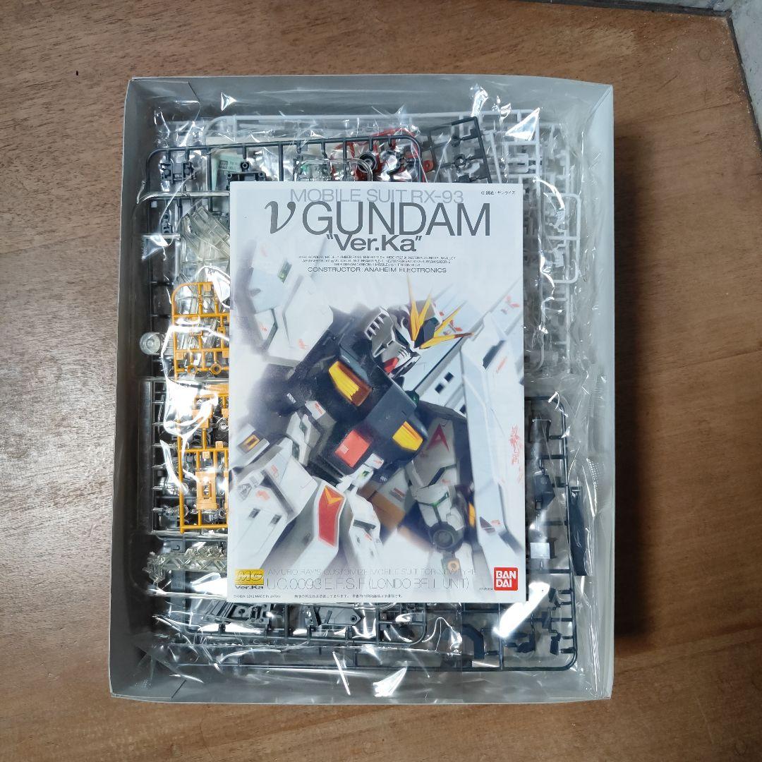 MG 1/100 νガンダム Ver.Ka プラモデル