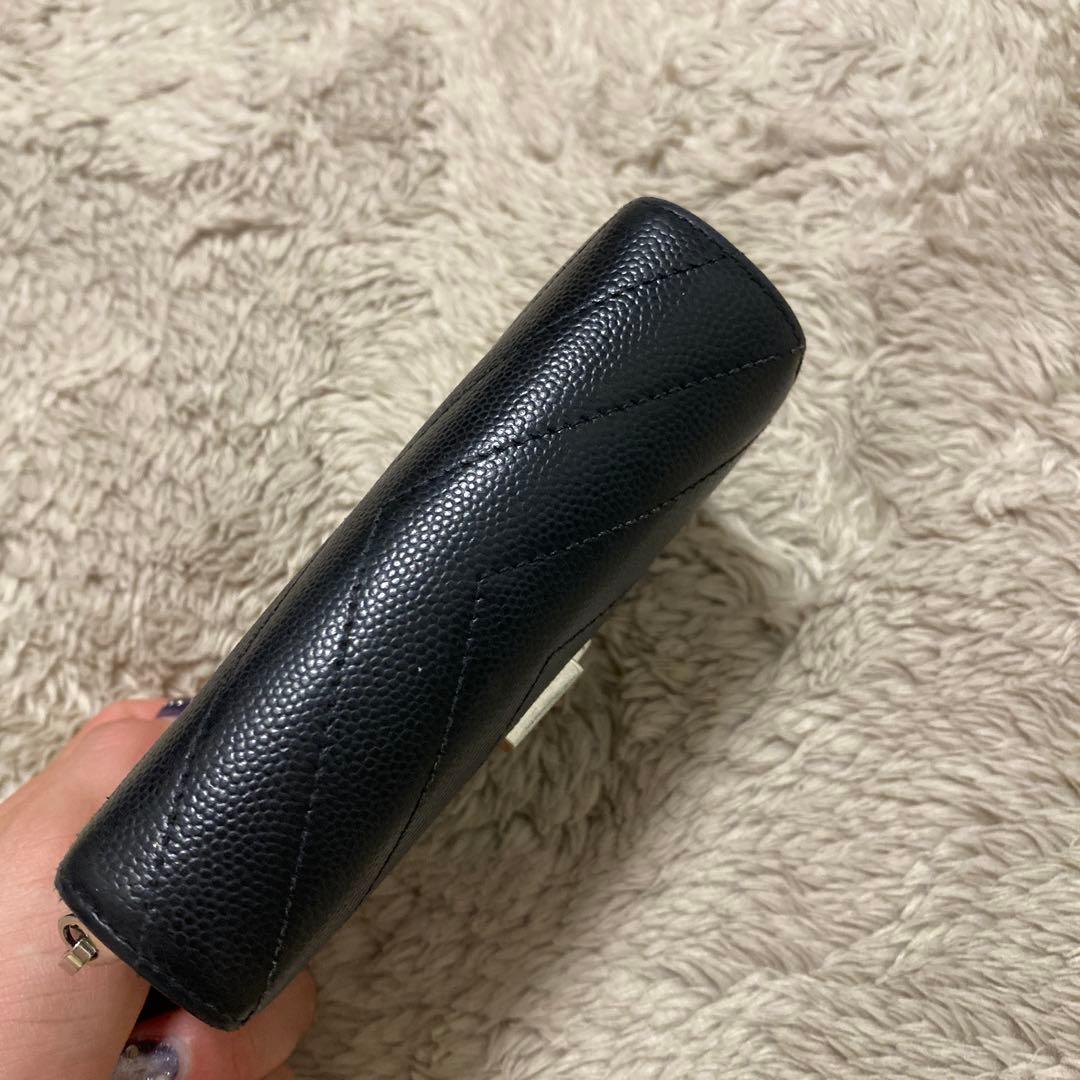 SAINT LAURENT ブラック二つ折り財布