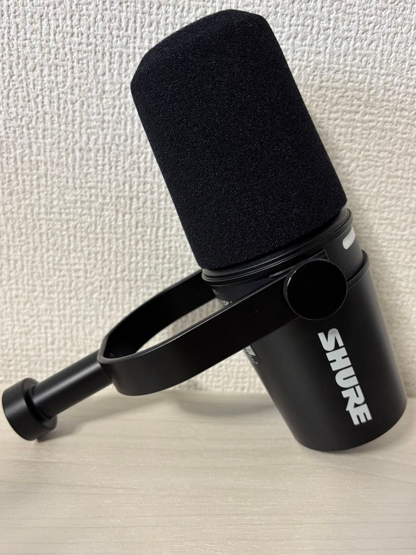 SHURE　シュア　MV7＋　ポッドキャストマイクロホン