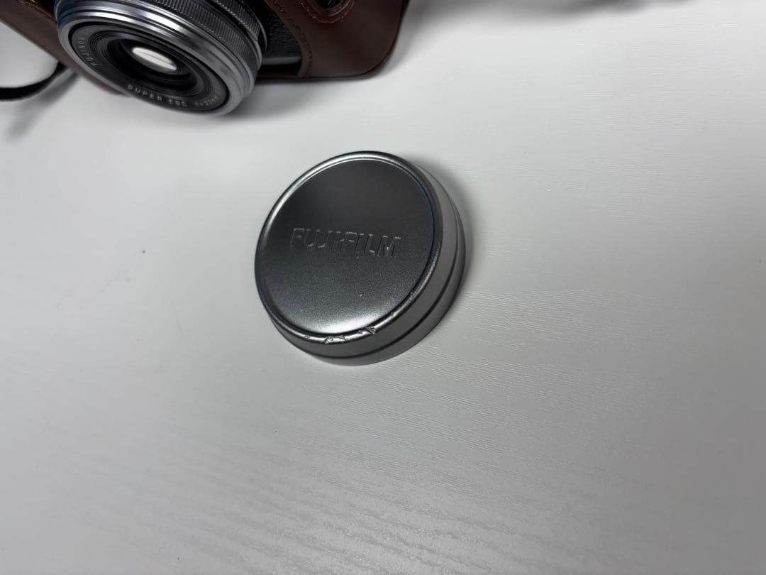 【極美品】富士フイルム X100 コンパクトデジタルカメラ