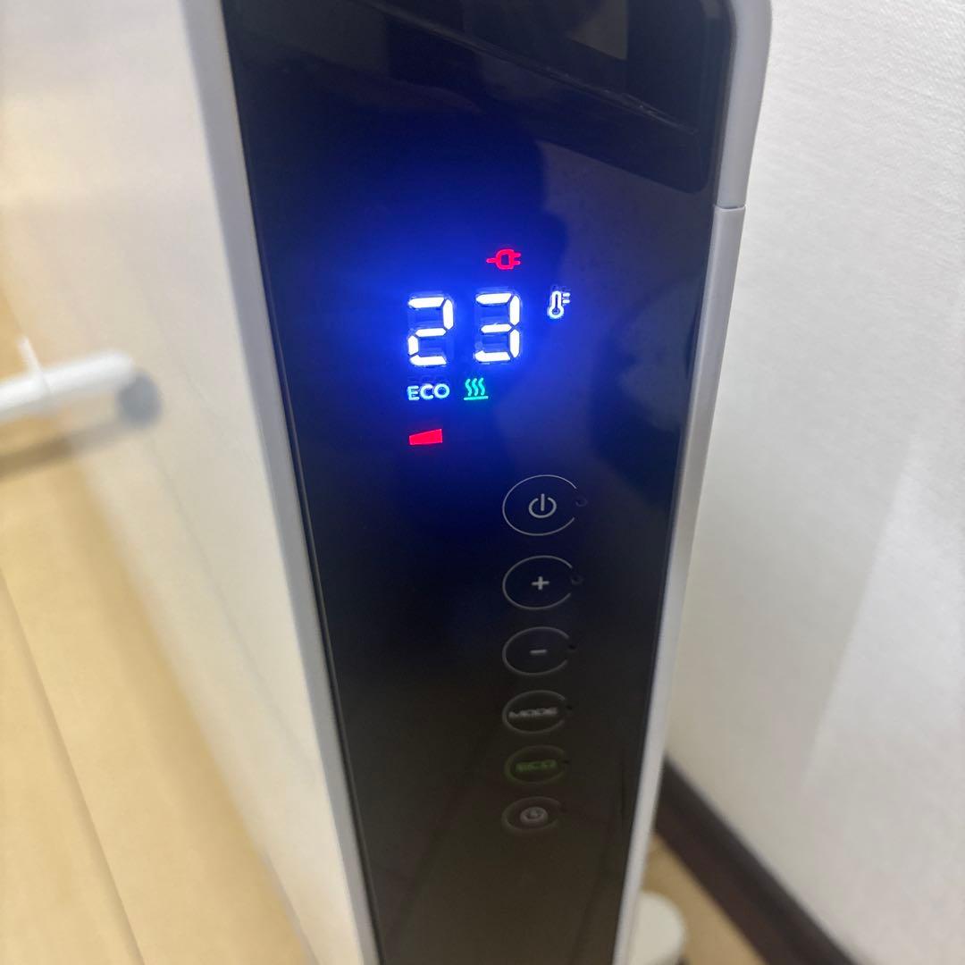 【美品】DeLonghi デロンギ　コンベクター　ヒーター　HXJ60L12