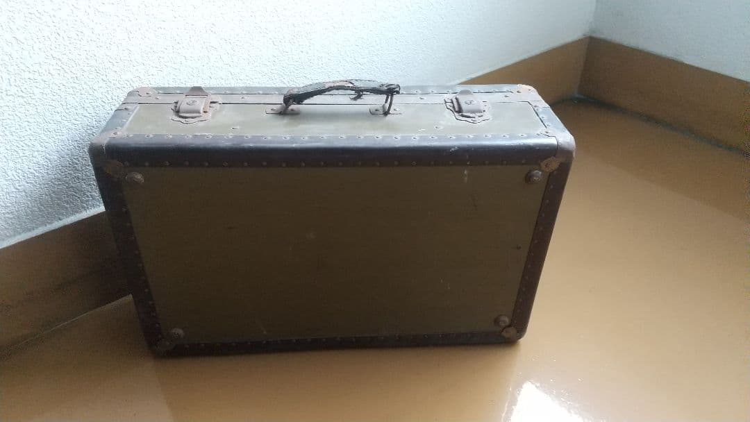 旧日本軍　陸軍　軍医　トランクケース　遺品