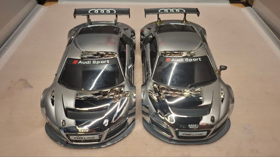 京商 ミニッツ Audi R8 LMS クローム
