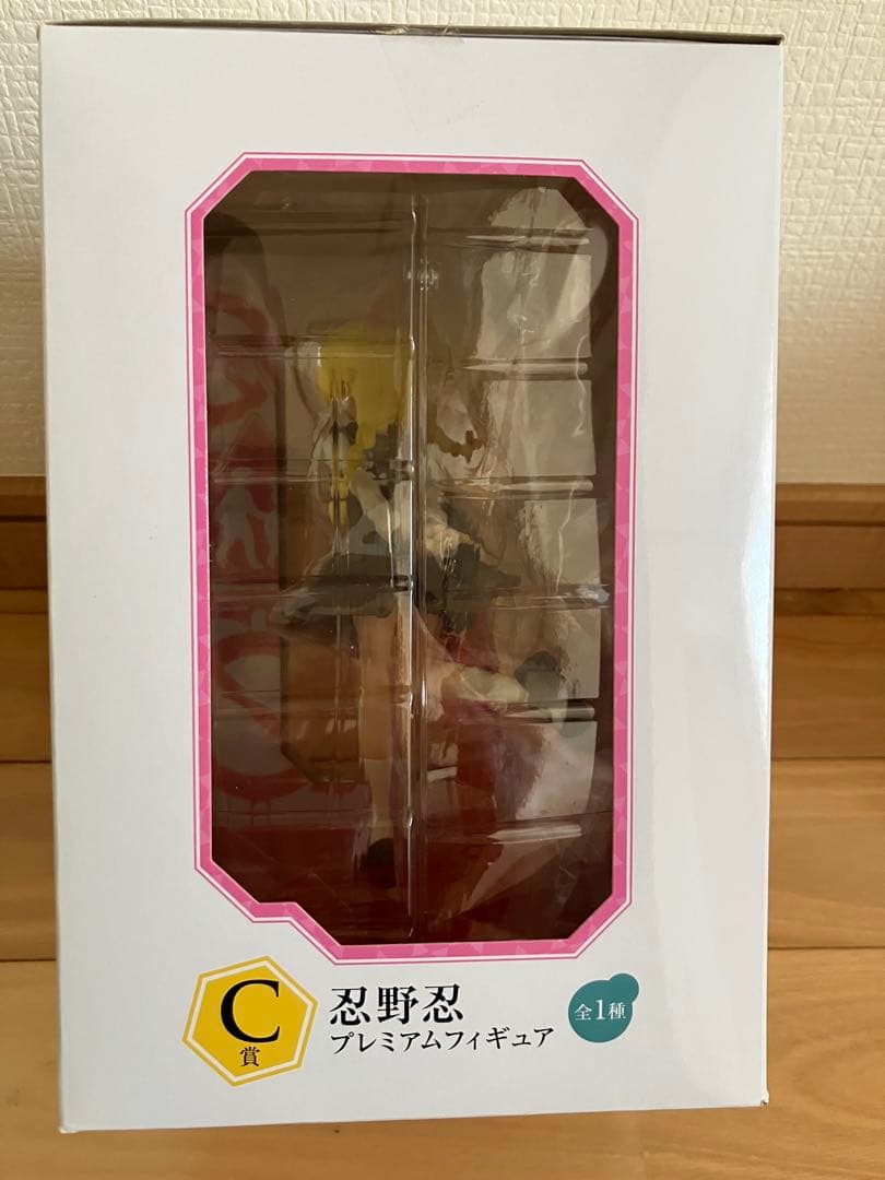 忍野忍 プレミアムフィギュア　物語シリーズ　セーラー服　レア