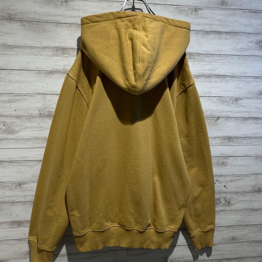 【即完売モデル】ステューシー☆センター刺繍ロゴ　人気デザイン　パーカー