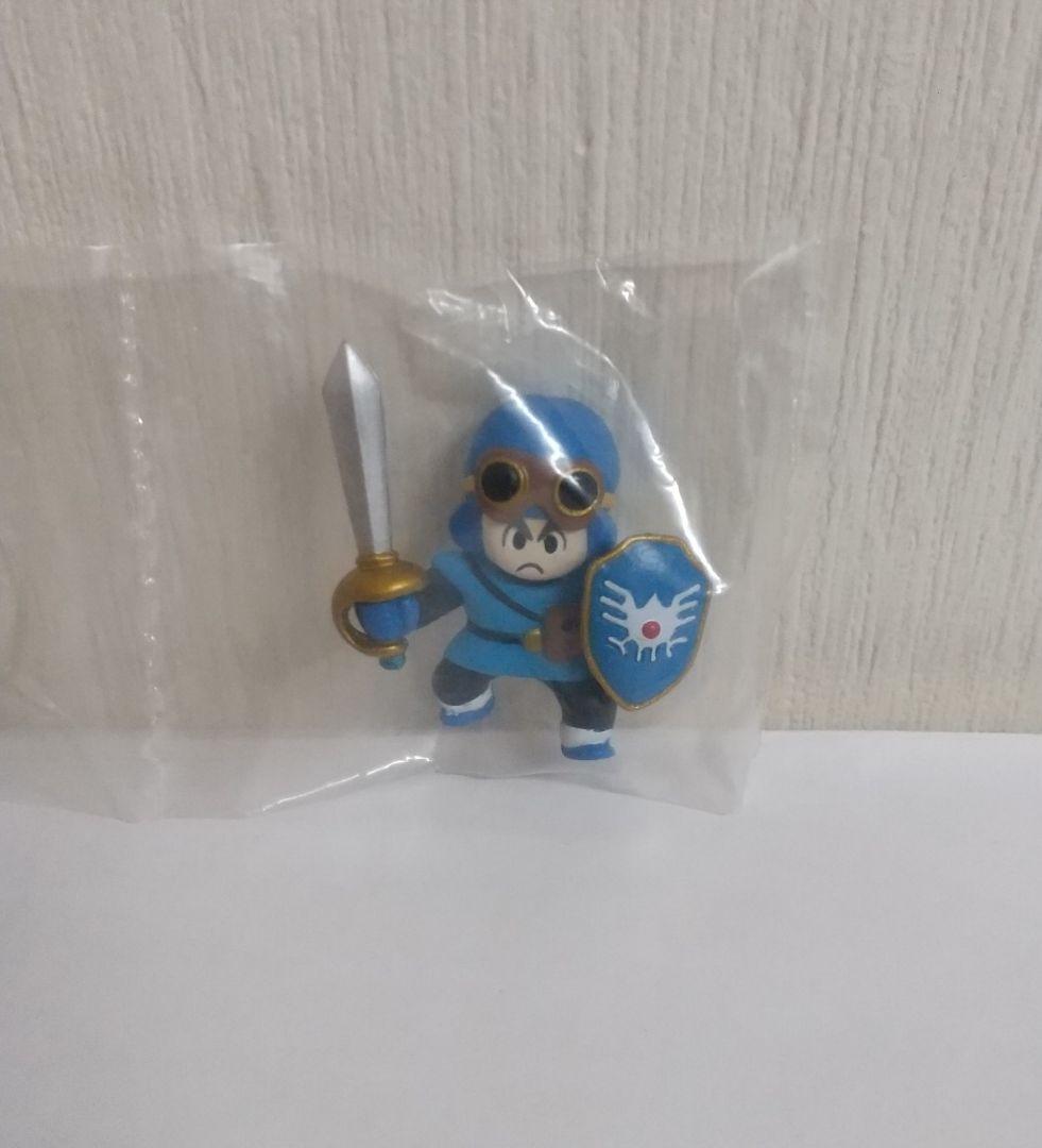 未開封　ドラゴンクエスト キャラクターフィギュアコレクション ３体セット