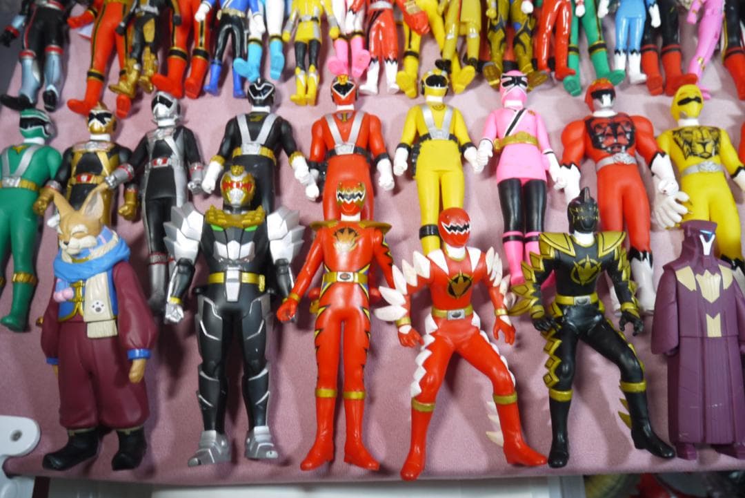 スーパー戦隊シリーズ　ソフビヒーロー　など　100体セット