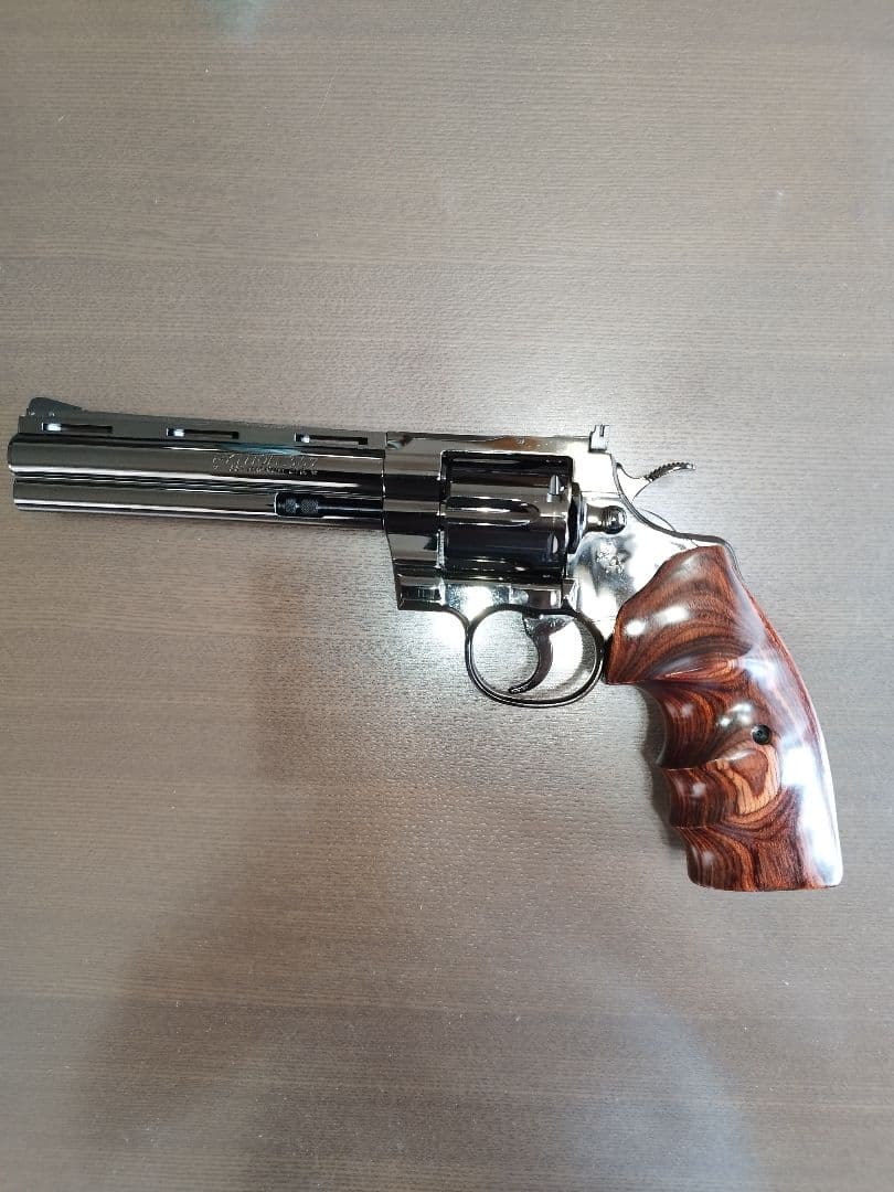 タナカ　コルトパイソン 357マグナム 6インチ　（ ミッドナイトブルー）