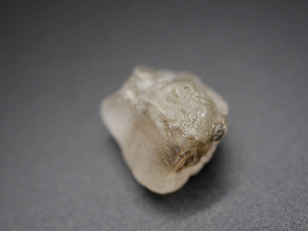 値下げー！ロシア マリシェボ産フェナカイト １番