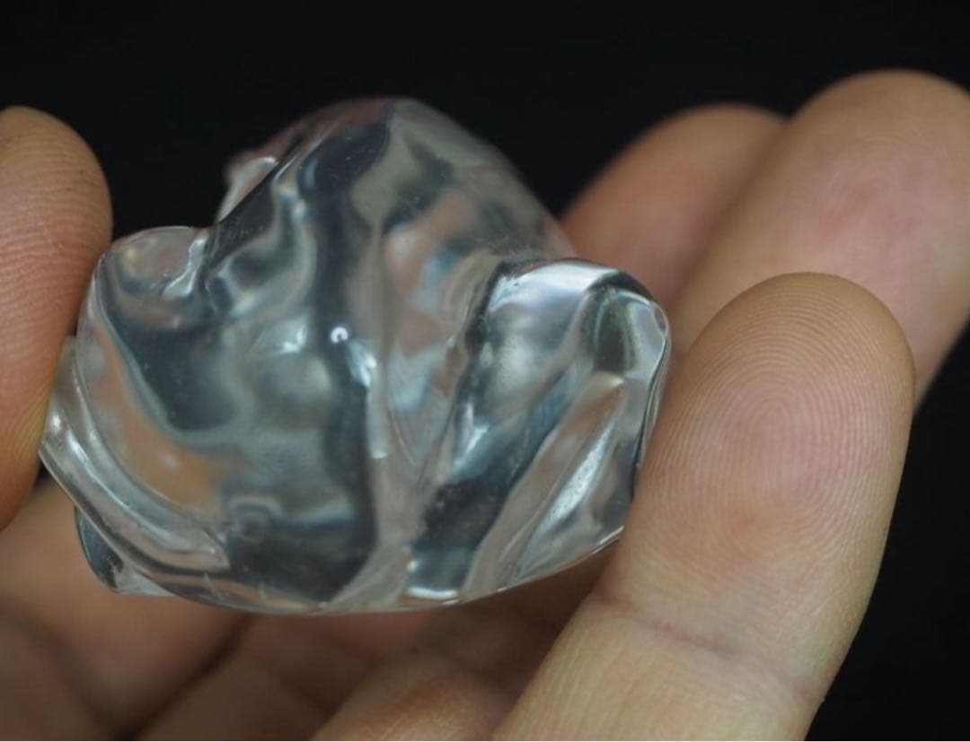 送料無料　時代物　天然水晶製鼠　縁起物　6×4×2.5ｃｍ　重70ｇ　本物保証