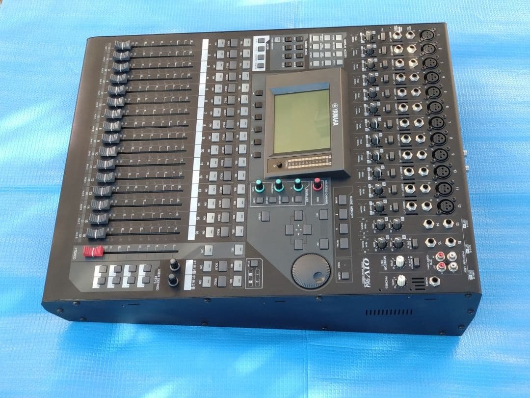 YAMAHA 01V96i デジタルミキサー ヤマハ O1V96i