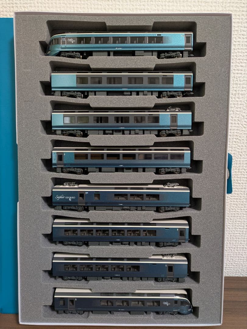 E261系「サフィール踊り子」8両セット