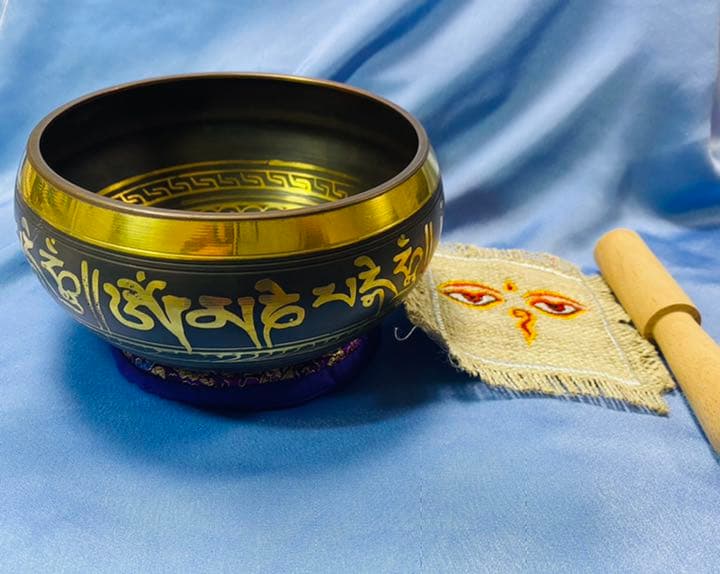 密教法具大瞑想鈴（スティック・敷布付き）②