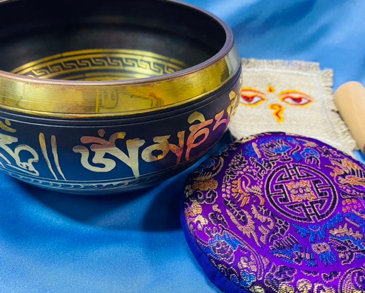 密教法具大瞑想鈴（スティック・敷布付き）②