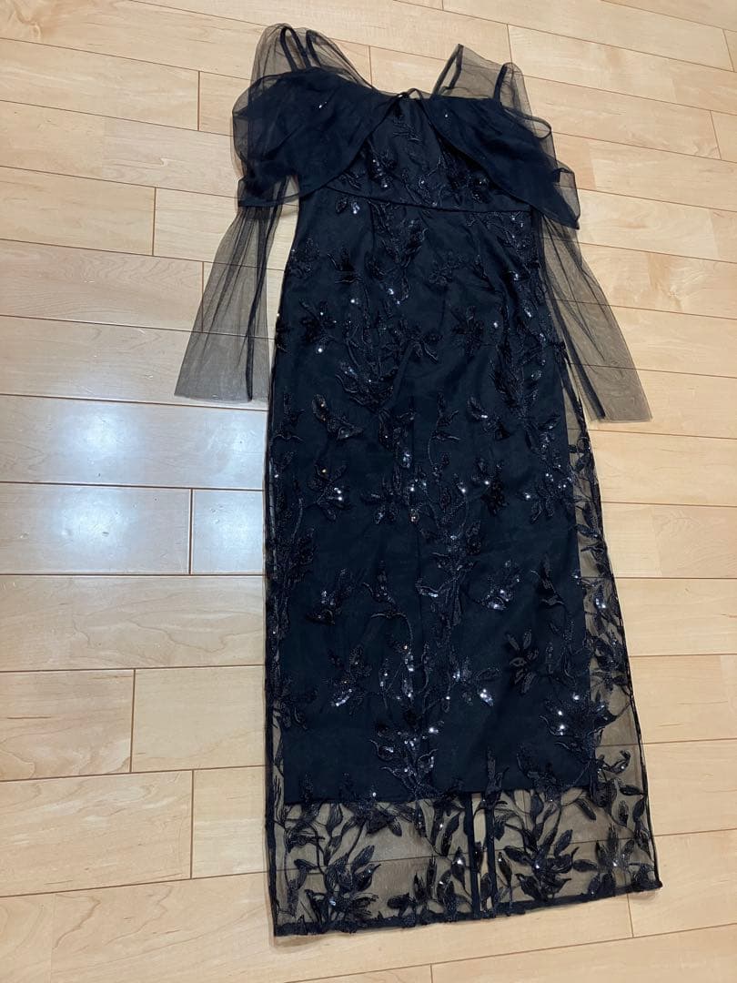 チ*ミ様 【極美品】Leja チュールロングスリーブリーフIラインドレスワンピー