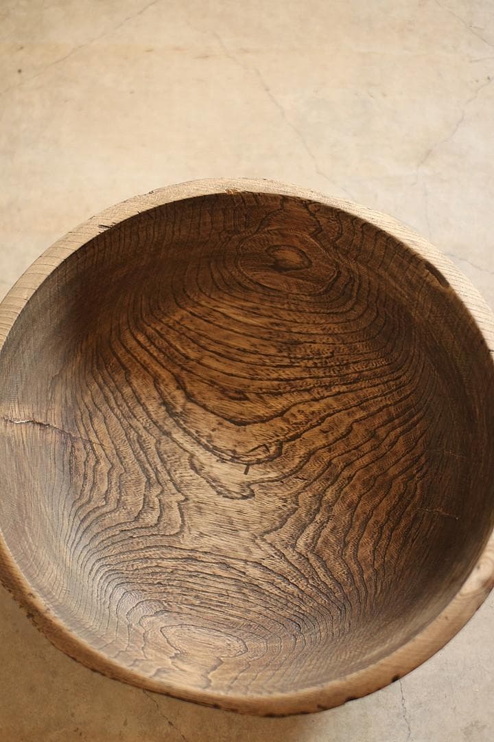 古く味のあるこね鉢　古材　くりぬき　花器　古道具　アンティーク