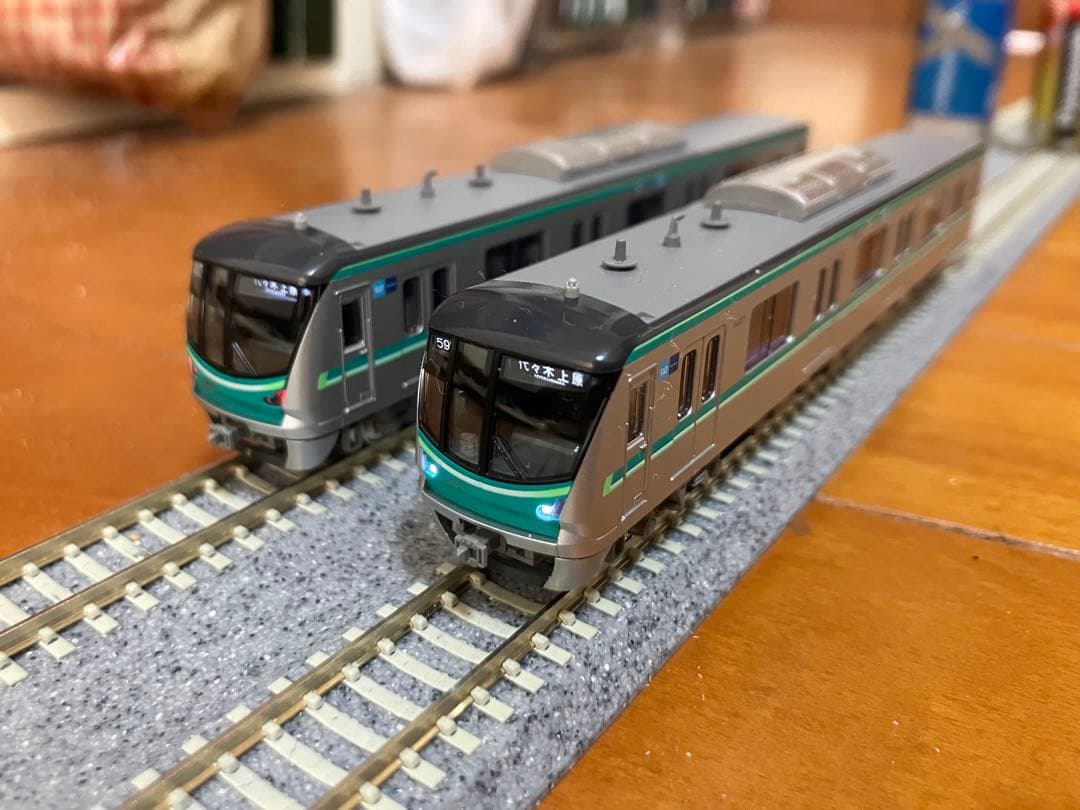 KATO 10-877,878 東京メトロ千代田線 16000系 10両フル③