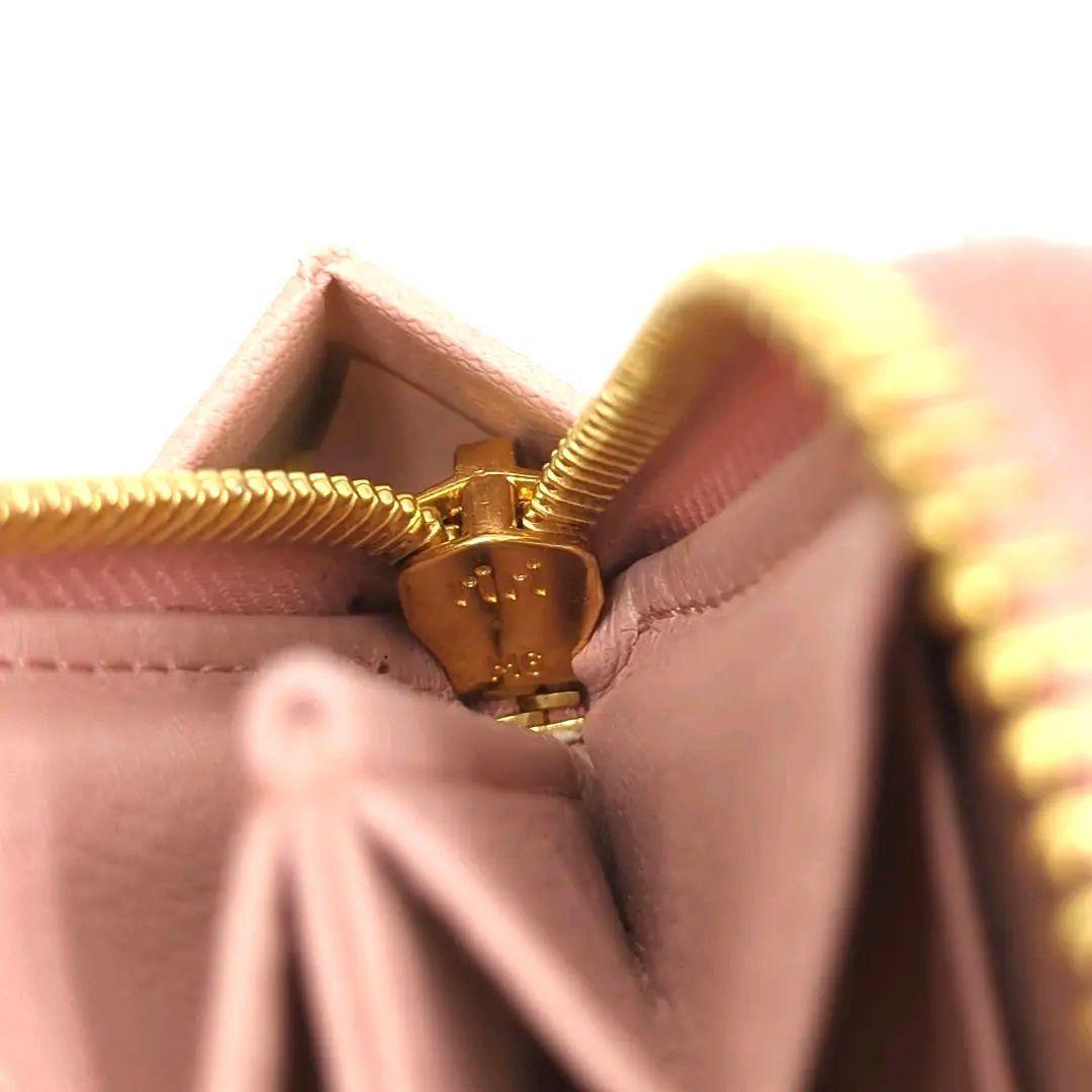 良品✨️miumiu マテラッセ　ピンクレザー　財布　コの字ファスナー
