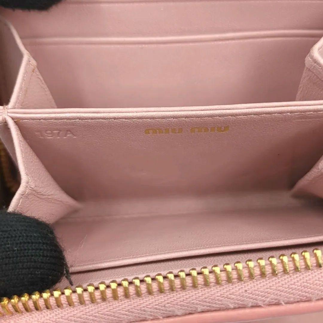 良品✨️miumiu マテラッセ　ピンクレザー　財布　コの字ファスナー