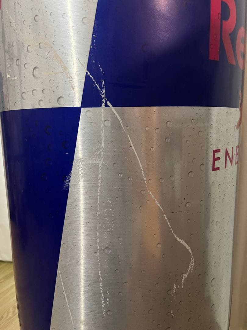 ⭐︎非売品⭐︎ Red Bull レッドブル 缶型 冷蔵庫 キャスター付