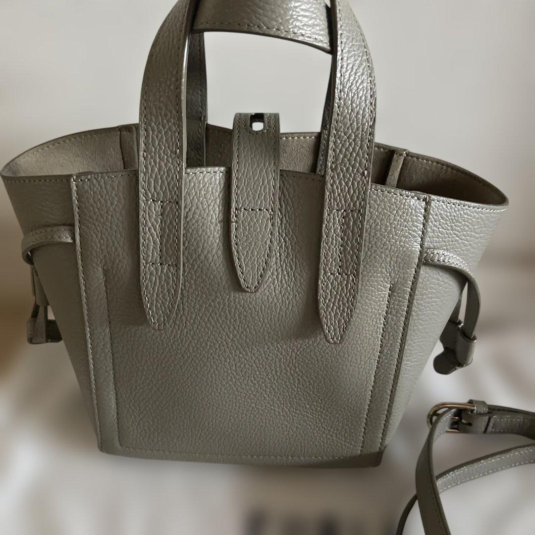 フルラのバッグ