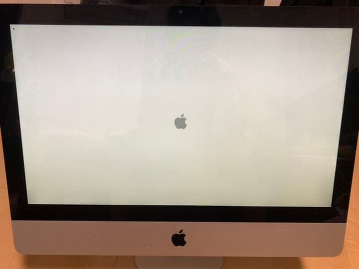 Macデスクトップ iMac (21.5-inch, Late 2009)