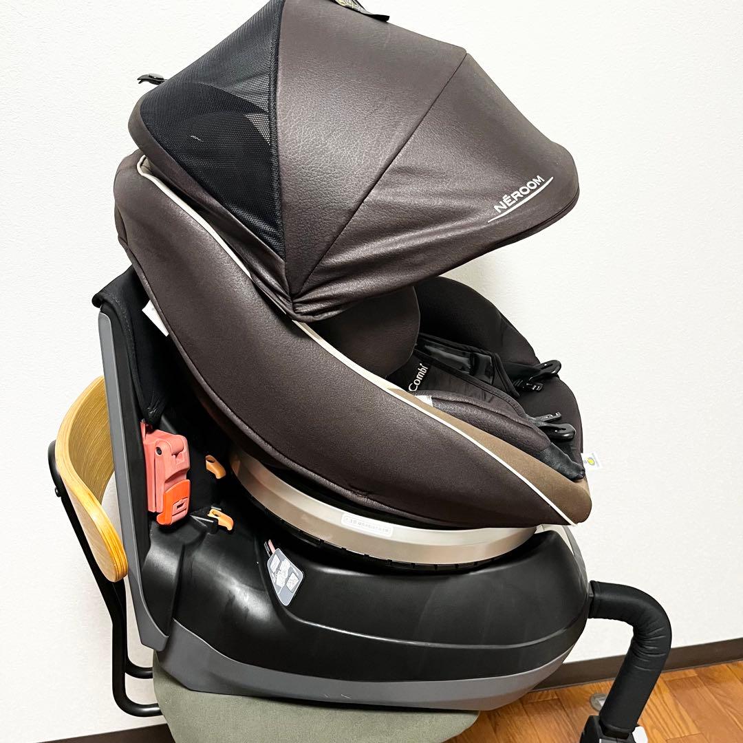 【極美品】コンビ チャイルドシート ネルームエッグショック NC-470
