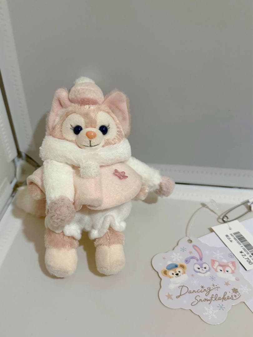 リーナベル　ぬいぐるみバッジ　ダンシングスノーフレークス