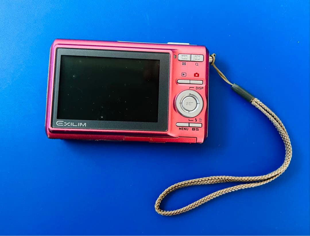 ⭐️Sanrio ハローキティ　デジカメ⭐️