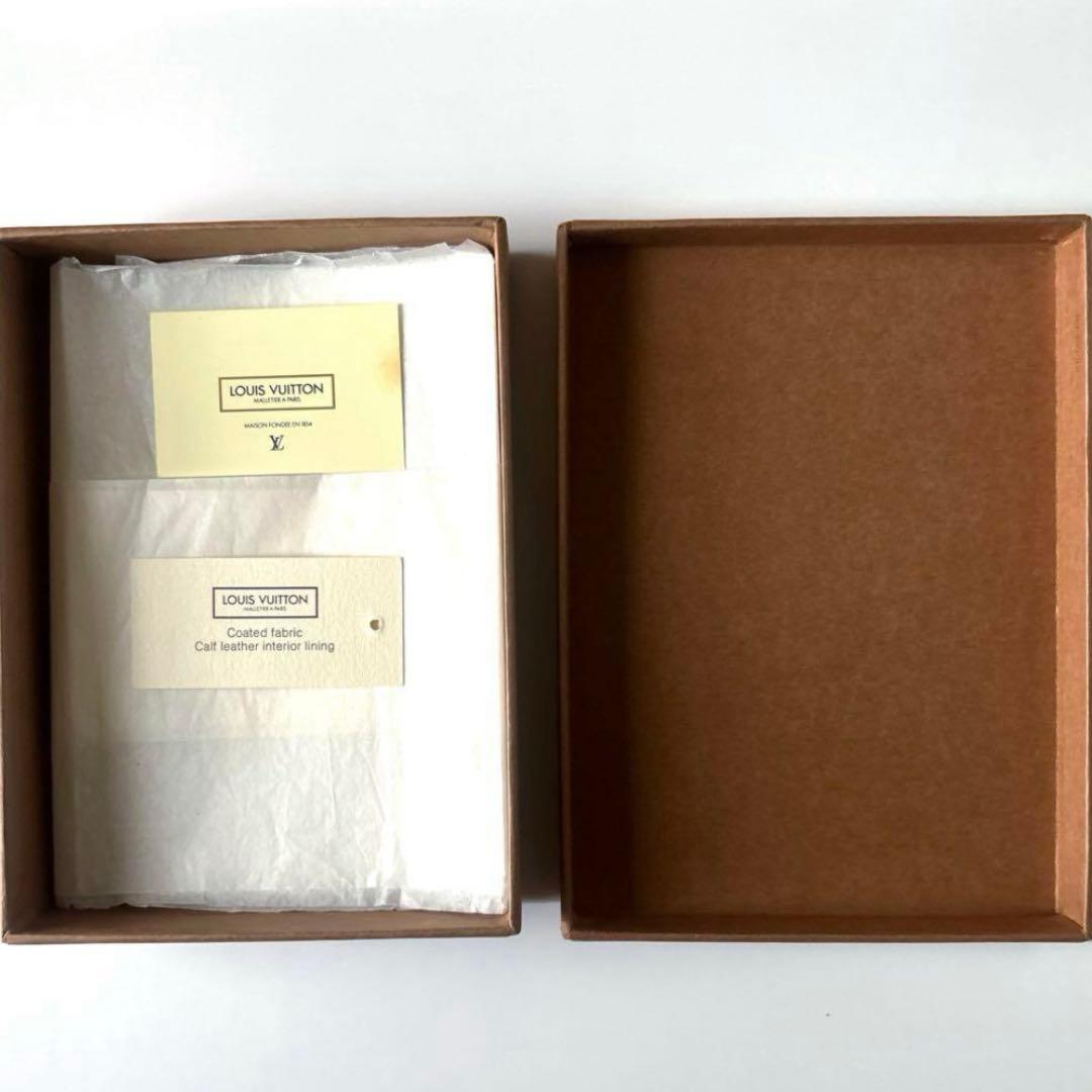 LOUIS VUITTON ルイヴィトン パスポートケース