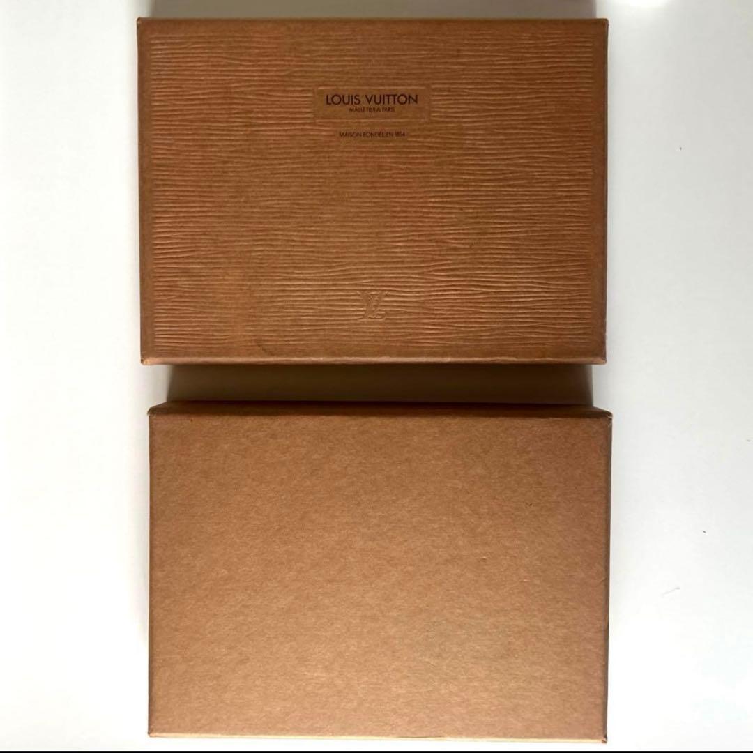 LOUIS VUITTON ルイヴィトン パスポートケース